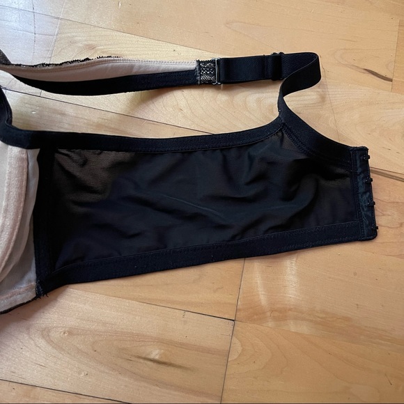 Cacique Lightly Lined Balconette Modern Lace Bra - Picture 7 of 10